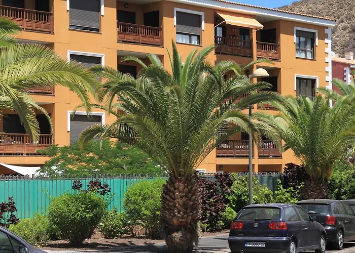 Spacious With Large Private Garden In Mar Daire Palm-mar