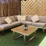Spacious With Large Private Garden In Mar