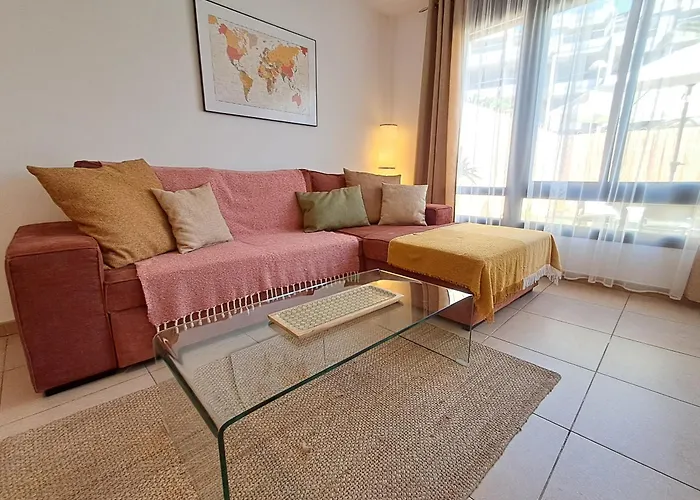 דירה Spacious With Large Private Garden In Mar *